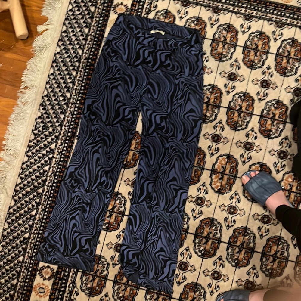 Paloma wood knit marbled pant black and blue